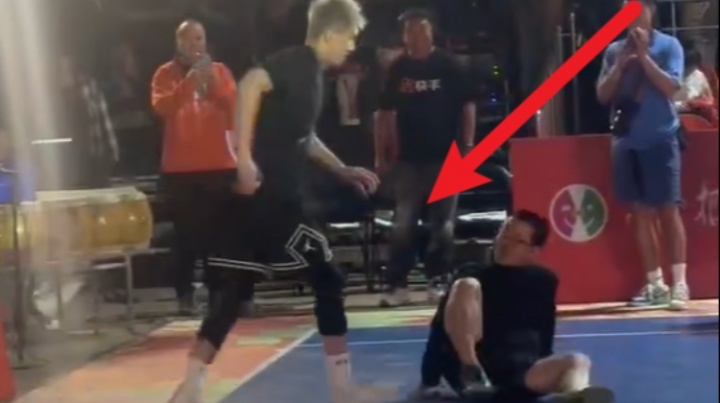 记仇🤣徐静雨和追梦五一挡拆接球上篮被郭艾伦帽翻在地