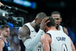 杨毅：库里搭杜兰特比库里搭詹姆斯厉害 老詹得打有球&库里变投手