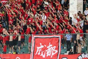 早已结下梁子！蓉城部分球迷首回合曾侮辱挑衅河南，现惨遭三杀